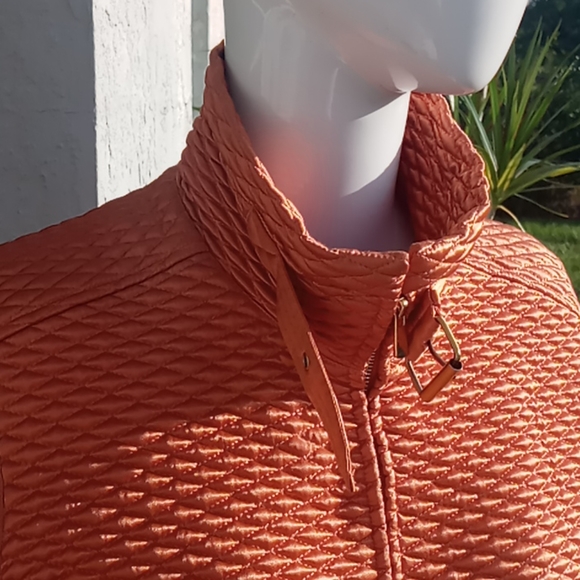 DANA BACHMAN Vintage Designer Rose Quilted Vest - Picture 9 of 17